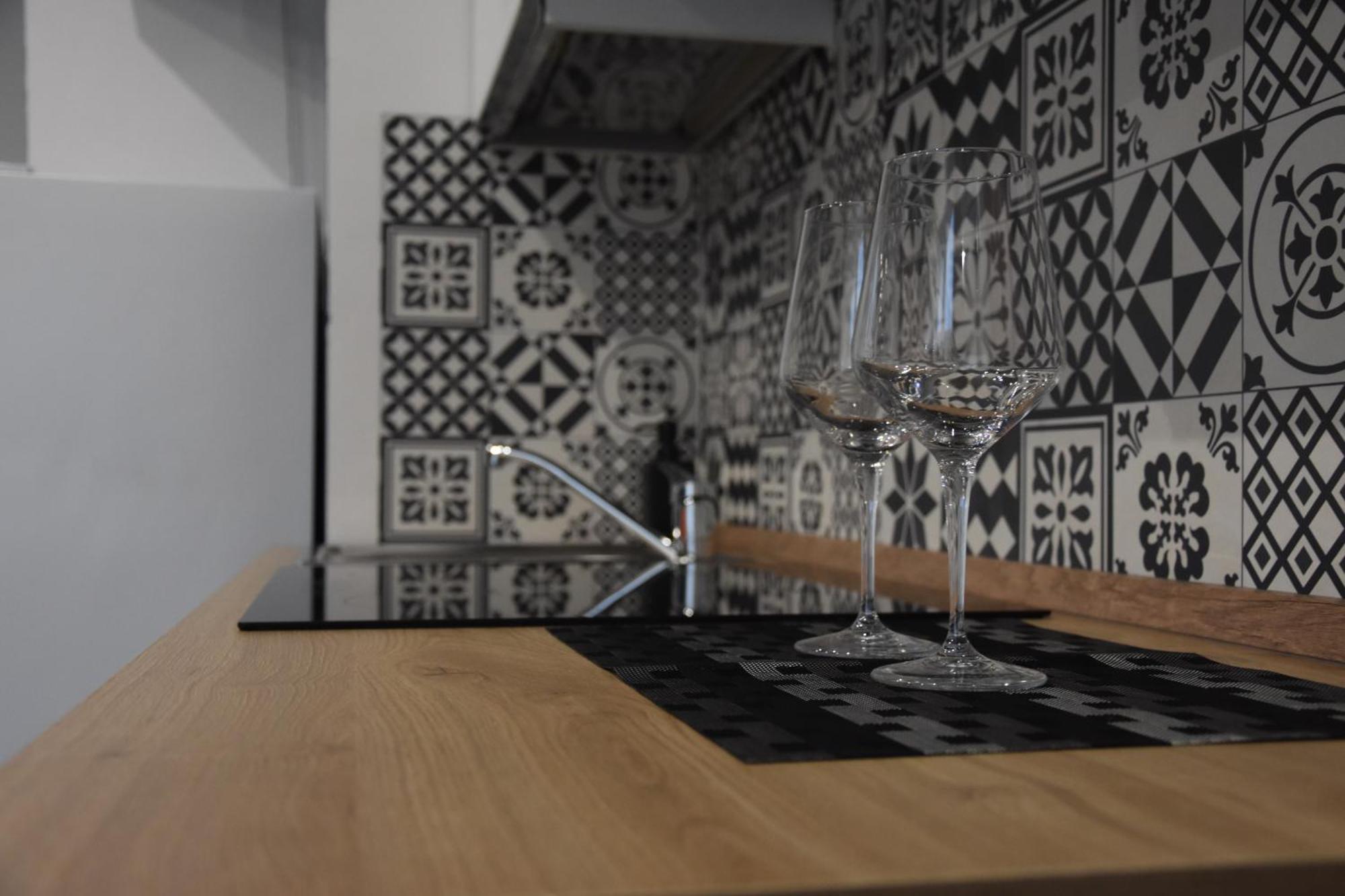 Poseidon'S Refuge Bed & Breakfast La Spezia Bagian luar foto